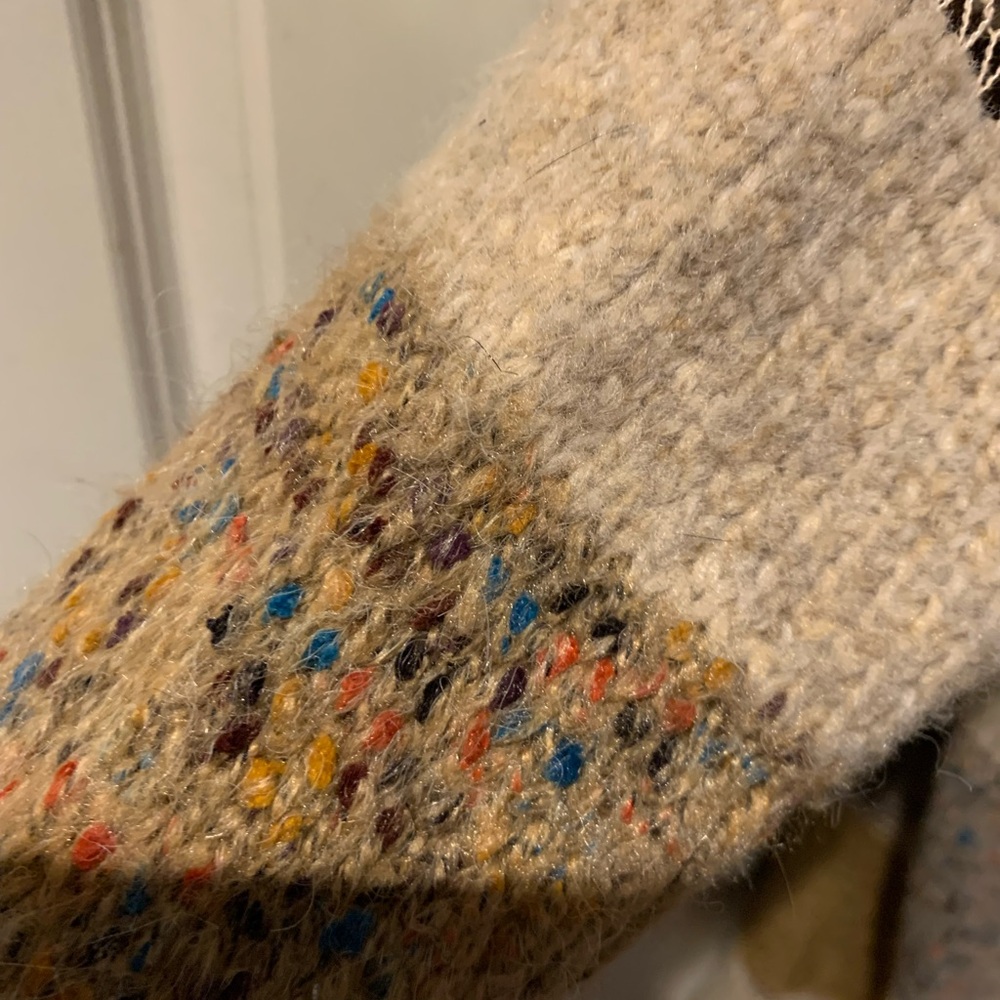 Cozy Patchwork Knit Sweater - Multicolor - image 4